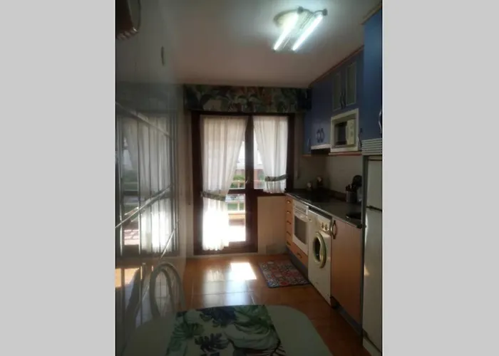 Centrico En Con Acceso A Noja